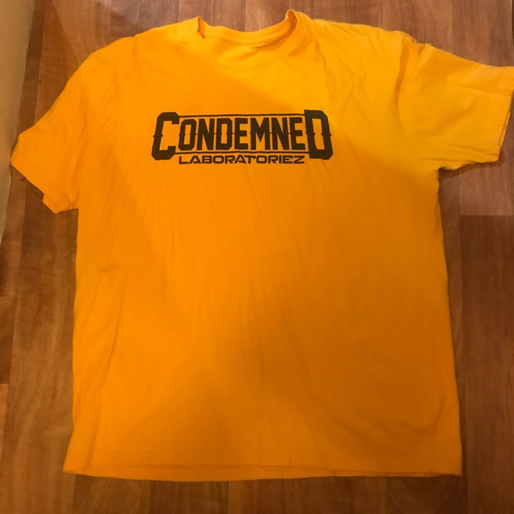Condemned labs tee